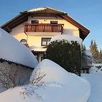 Haus Finkbeiner アパート クニービス